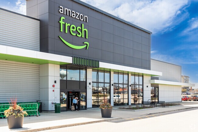 Amazon Fresh provides Morton Grove residents with all their grocery needs.