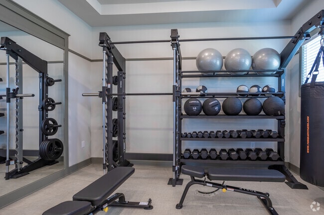 24-Hour State-of-the-Art Fitness Studio