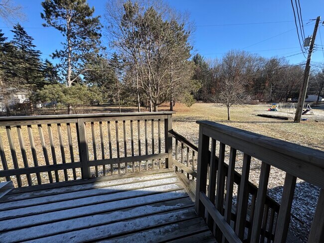 3017 Pine Lodge Rd, Eau Claire, WI 54701 - photo 7