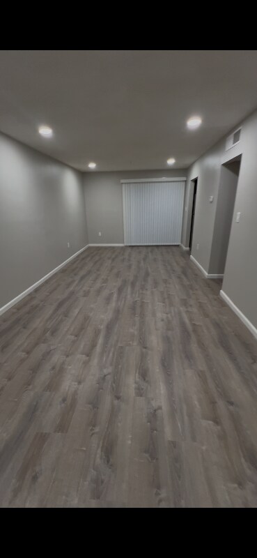 9208 N Connechusett Rd unit D, Tampa, FL 33617 - photo 3