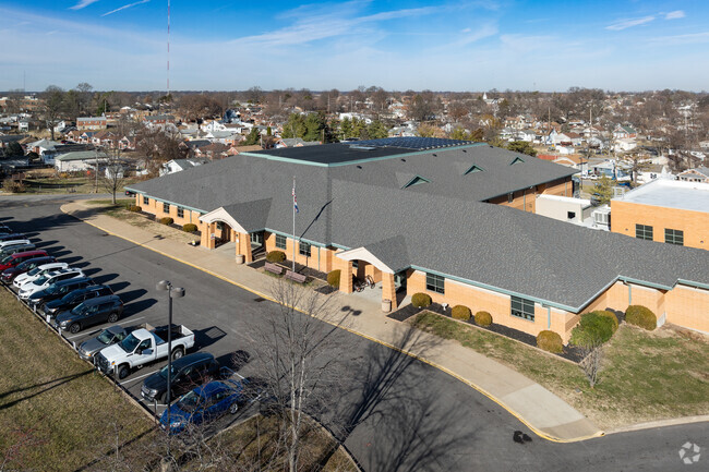 Hancock Place Middle School in St. Louis, MO focuses on fostering academic growth.