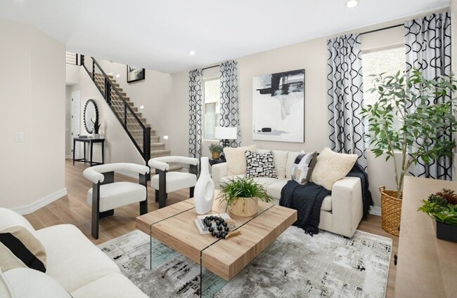 7409 W Peck Dr, Glendale, AZ 85303 - photo 2