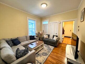 413 Washington St, Cambridge, MA 02139