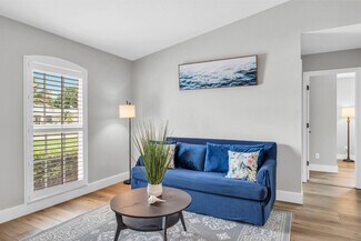 81 Wickliffe Dr Unit ID1073563P, Naples, FL 34110