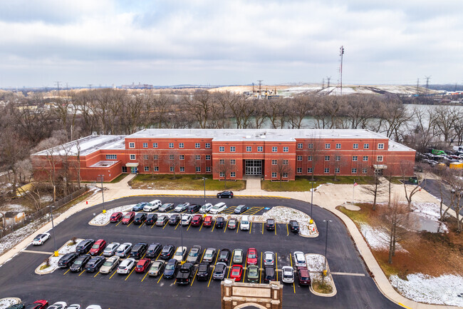 Lincoln Elementary School provides education in the neighborhood of 
Dolton