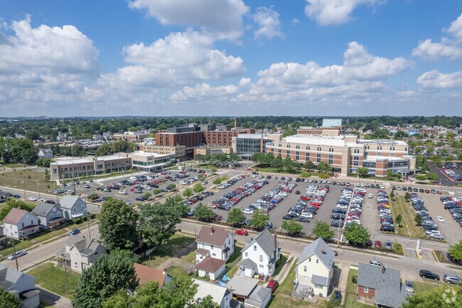 With over 5,000 employees Aultman Hospital is the largest employer in Stark County.