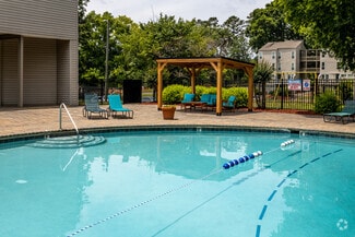 4000 Pleasant Ridge Rd, Knoxville, TN 37912