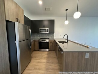 199 Gardner St Unit 211, Boston, MA 02132