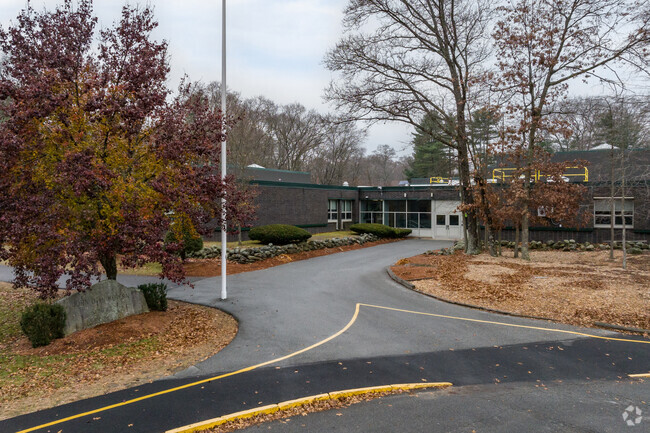John D. McGovern Elementary School in West Medway has overall Niche Grade of A-.
