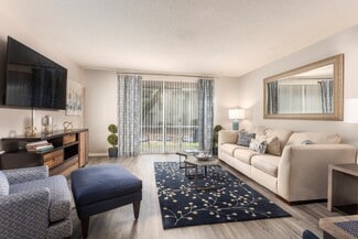 2200 E Victory Dr, Savannah, GA 31404