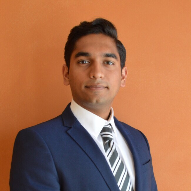 Agent Photo
