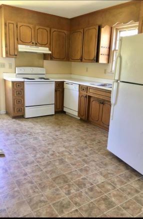 309 Belcher Rd, Boiling Springs, SC 29316 - photo 5