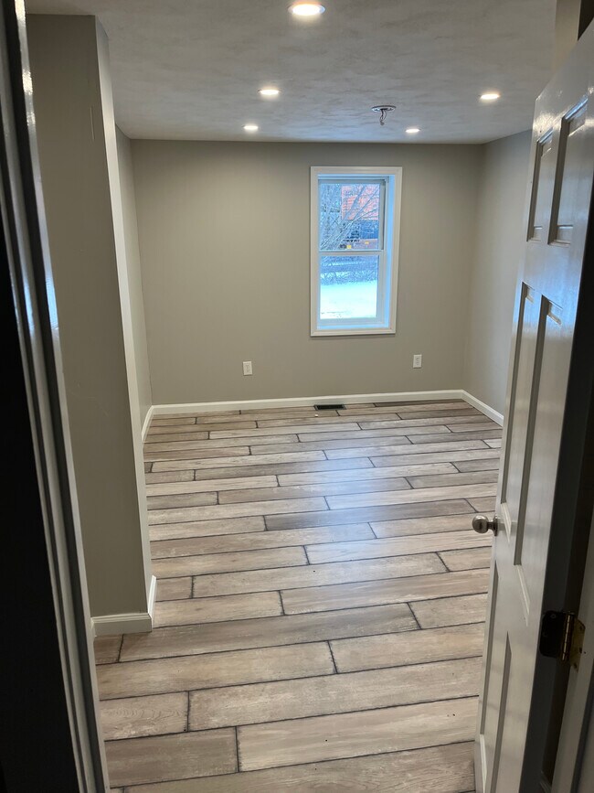 106 N Main St, Minoa, NY 13116 - photo 5