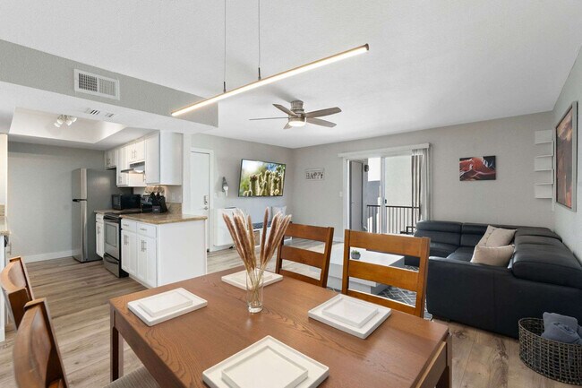 740 W Elm St unit FL2-ID1363347P, Phoenix, AZ 85013 - photo 7