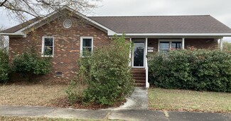 1102 N 8th St, Wilmington, NC 28401