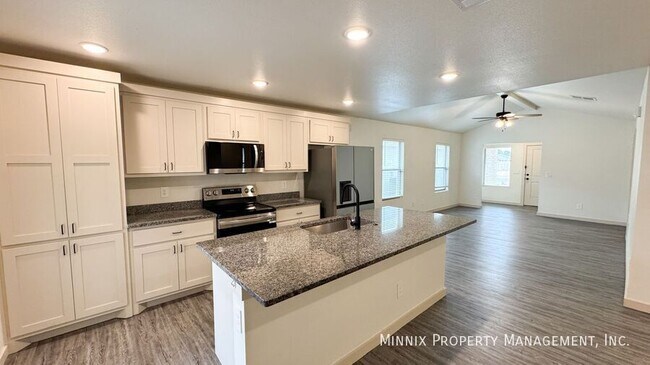 7729 Date Ave, Lubbock, TX 79404 - photo 7