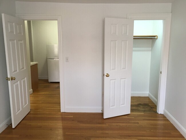 19 Peterborough St unit 9, Boston, MA 02215 - photo 2