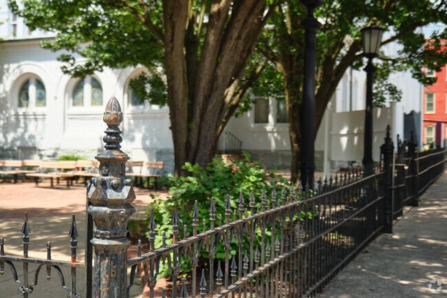 Hagerstown Children's School is a private school serving the students of Hagerstown.