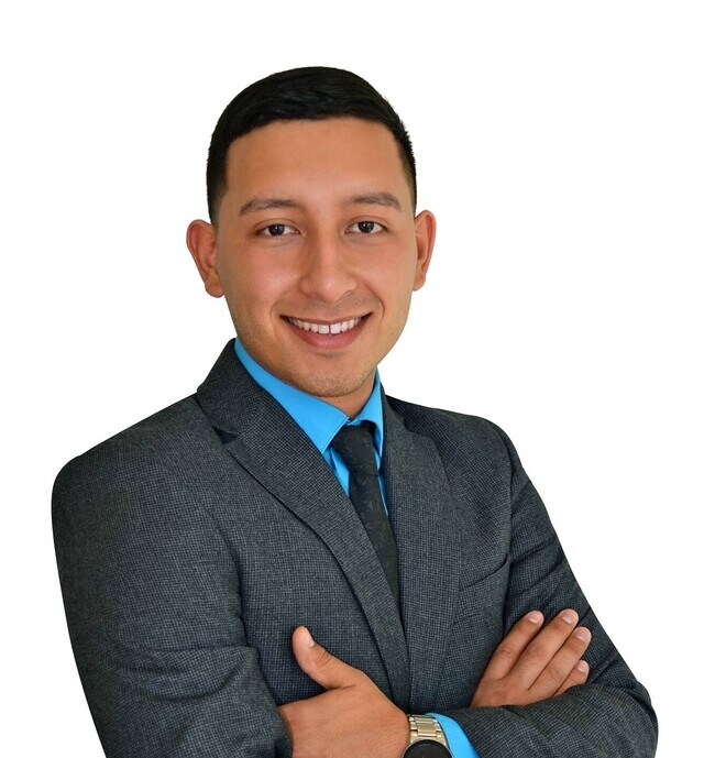 Agent Photo