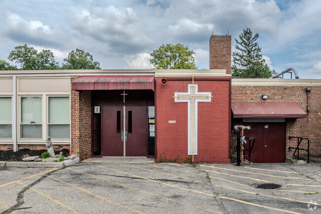 St Matthias School