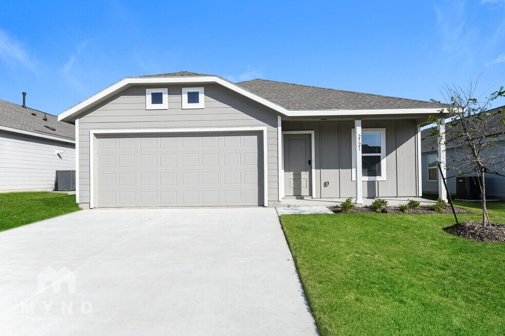 2721 Ctr Crk Ln, Fort Worth, TX 76108 - photo 1