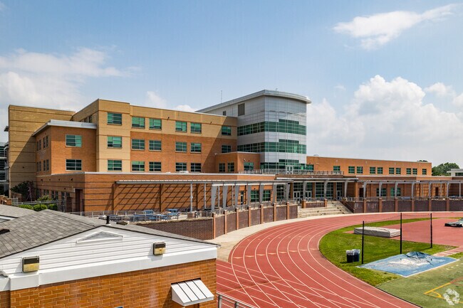 Discover the educational hub of Bluemont at Washington-Liberty High School's dynamic campus.