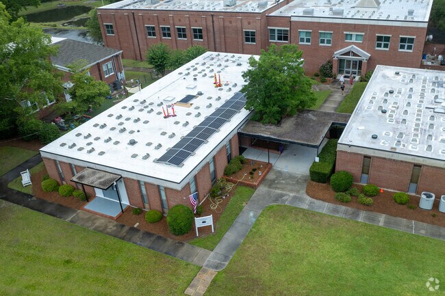 Noah's Ark Children's Center is located in Wilmington, NC in New Hanover County.
