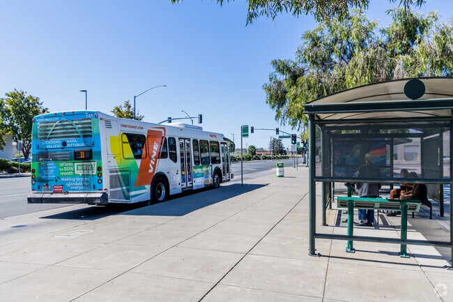 Country Club Crest is filled with convenient bus stop locations.