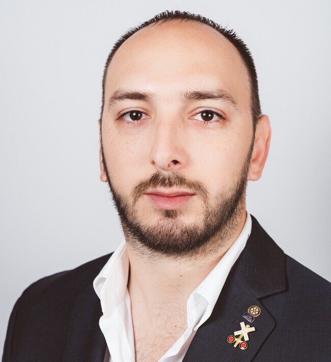 Agent Photo