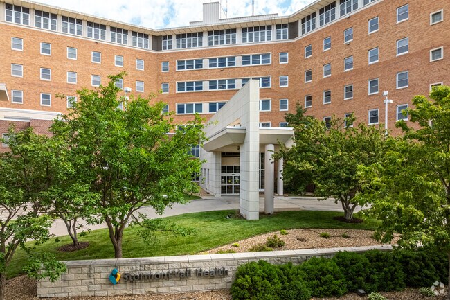 It is easy to access Stormont Vail Hospital, just a few minutes from Norton.