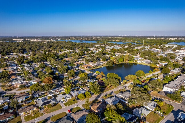 With lakes, the bay, and the ocean nearby, there isn't a better place to live than Bay Pines.