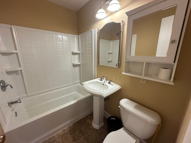 403 Utah St, Rawlins, WY 82301 - photo 3