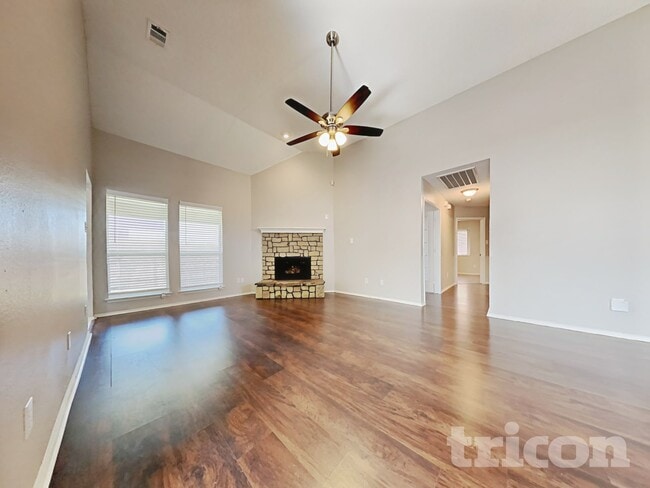 1625 Meadow Lark Ln, Royse City, TX 75189 - photo 2