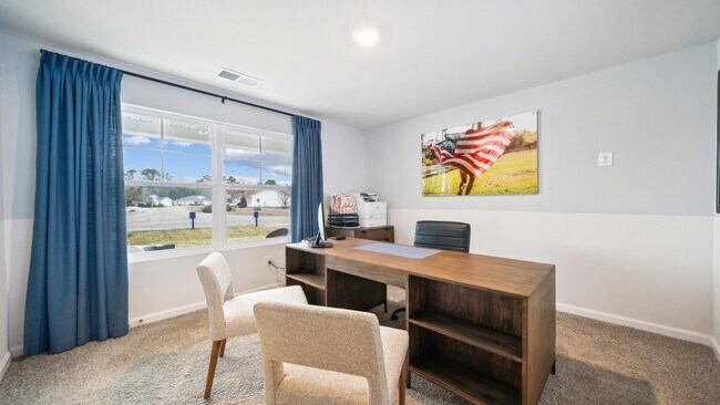 11045 Chappell Crk Cir unit 36393419, Hopewell, VA 23860 - photo 4