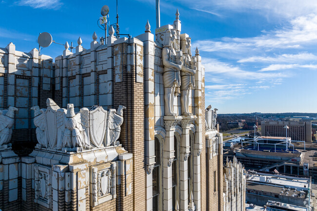 Pontiac is known for its century-old architecture.
