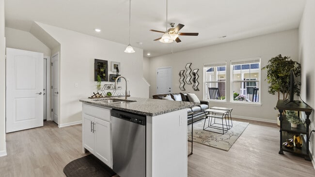 Dupont Meadows, Fort Wayne, IN 46818 - photo 7