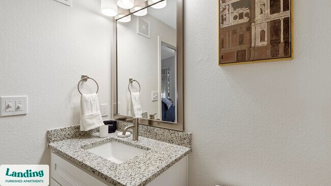 9510 Westpark Dr unit 3013.1412040, Benbrook, TX 76126 - photo 2