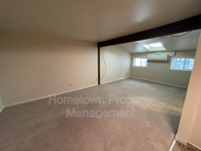 105-107 N Hanover St unit 107 APT C, Carlisle, PA 17013 - photo 4