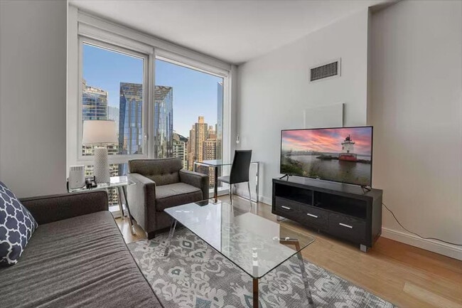 625W W 57th St unit ID1339746P, New York, NY 10019 - photo 4