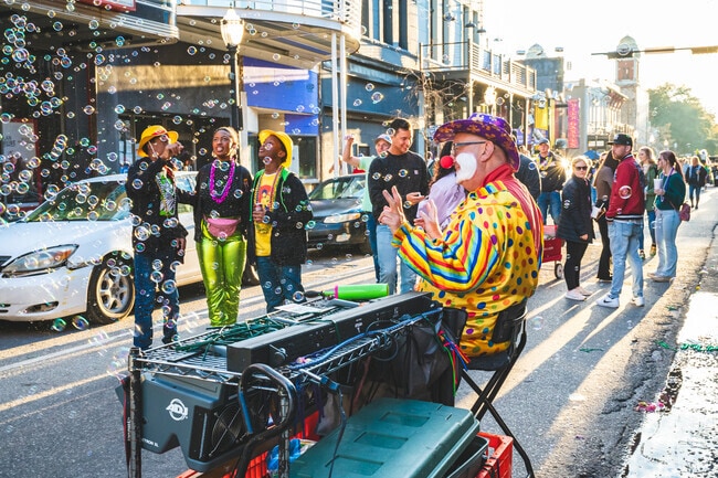 Dauphin St. is minutes from Baltimore and offers residents fun and great food options.