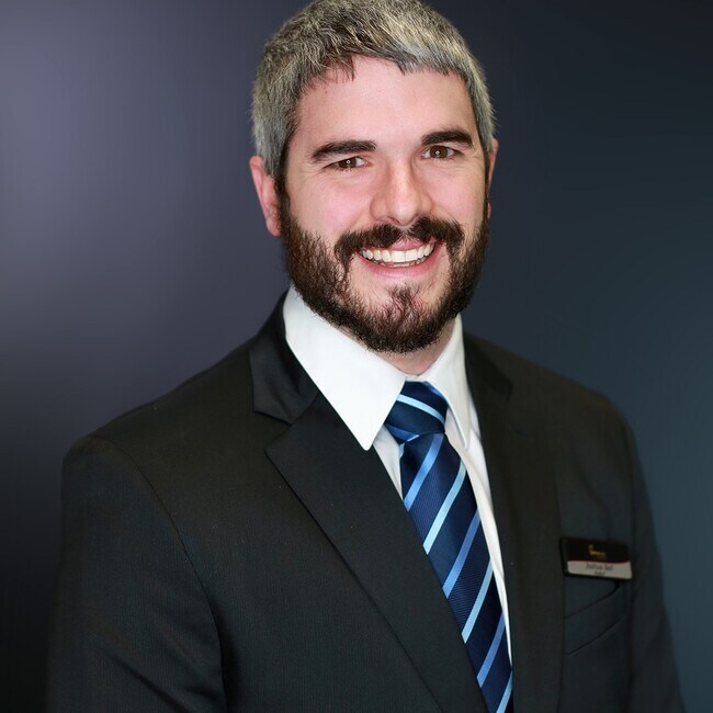 Agent Photo