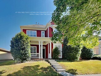 9815 Grier Springs Ln, Charlotte, NC 28213