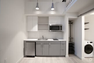 1446 NW 53rd St, Seattle, WA 98107