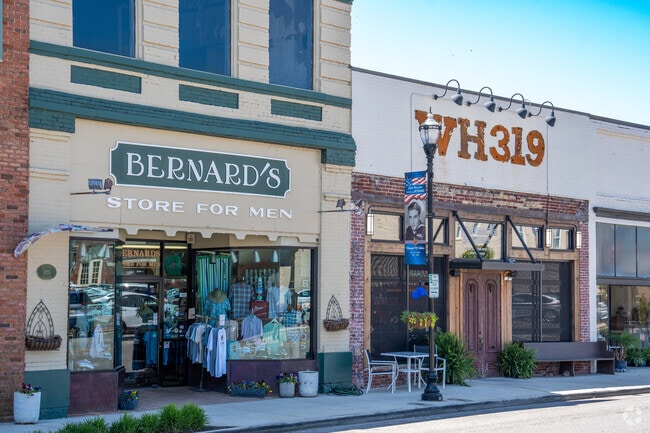 Explore the local retail options in Jasper.