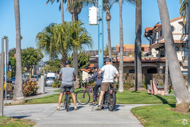 Enjoy a brisk morning ride at West Jetty View Park in Balboa Peninsula Point.