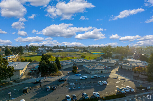 Brookvale Elementary School is located in Fremont, CA.