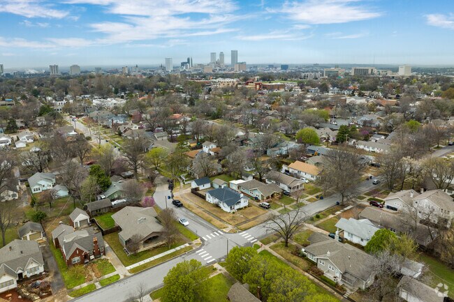 The Yorktown neighborhood is located just a few minutes drive from downtown Tulsa.