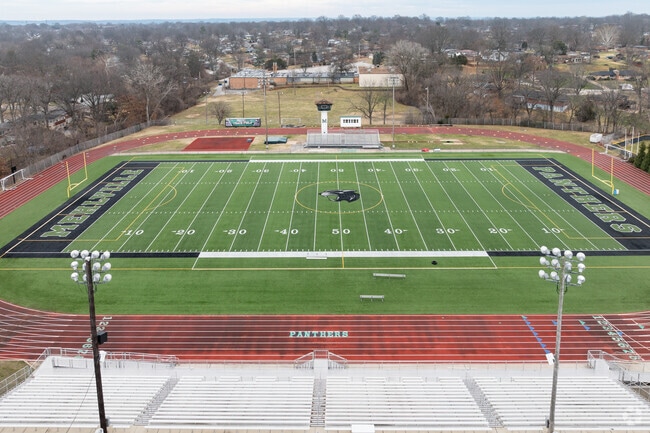 Mehlville High School in Mehlville, MO focuses on core subjects like science and chemistry.