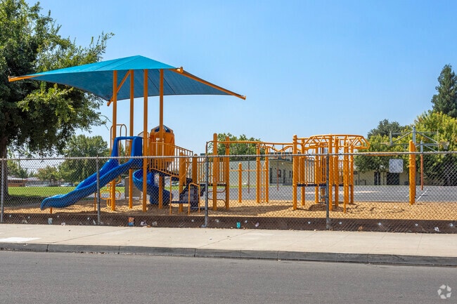 Centennial Elementary School serves grades K-6 in Fresno.