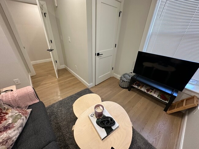 16 Lanark Rd unit 4, Brighton, MA 02135 - photo 6